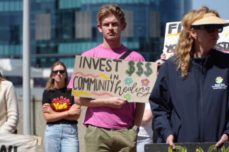 Protesters called for a new approach to handling juvenile justice issues. (ABC News: Courtney Withers)